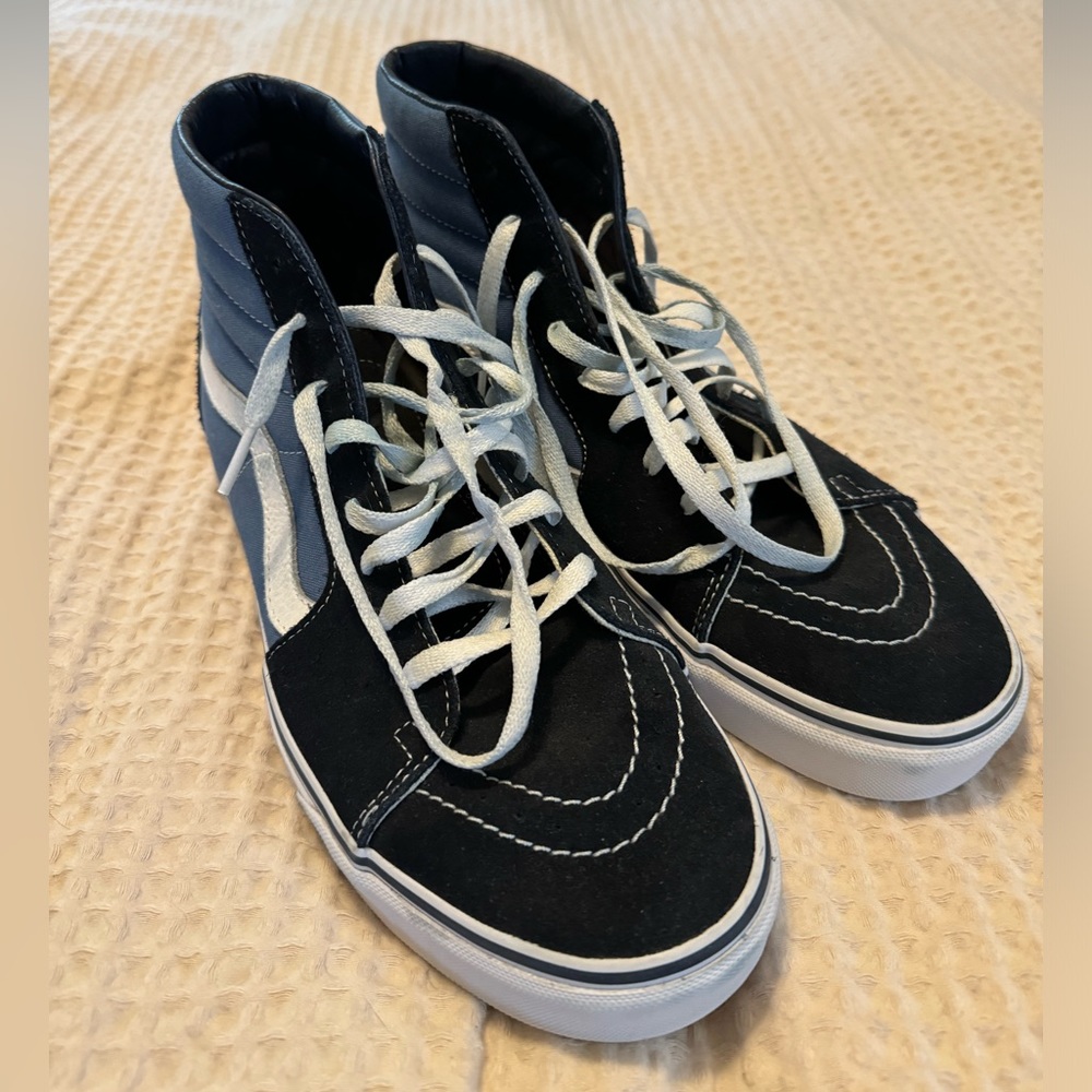 Vans hi-top sneaker